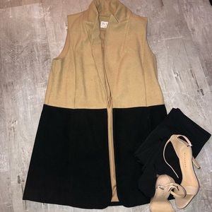 Trendy  sleeveless cardigan or vest